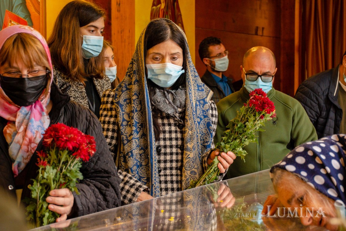 Laudă de seară în cinstea unuia dintre ocrotitorii românilor din afara granițelor 190082