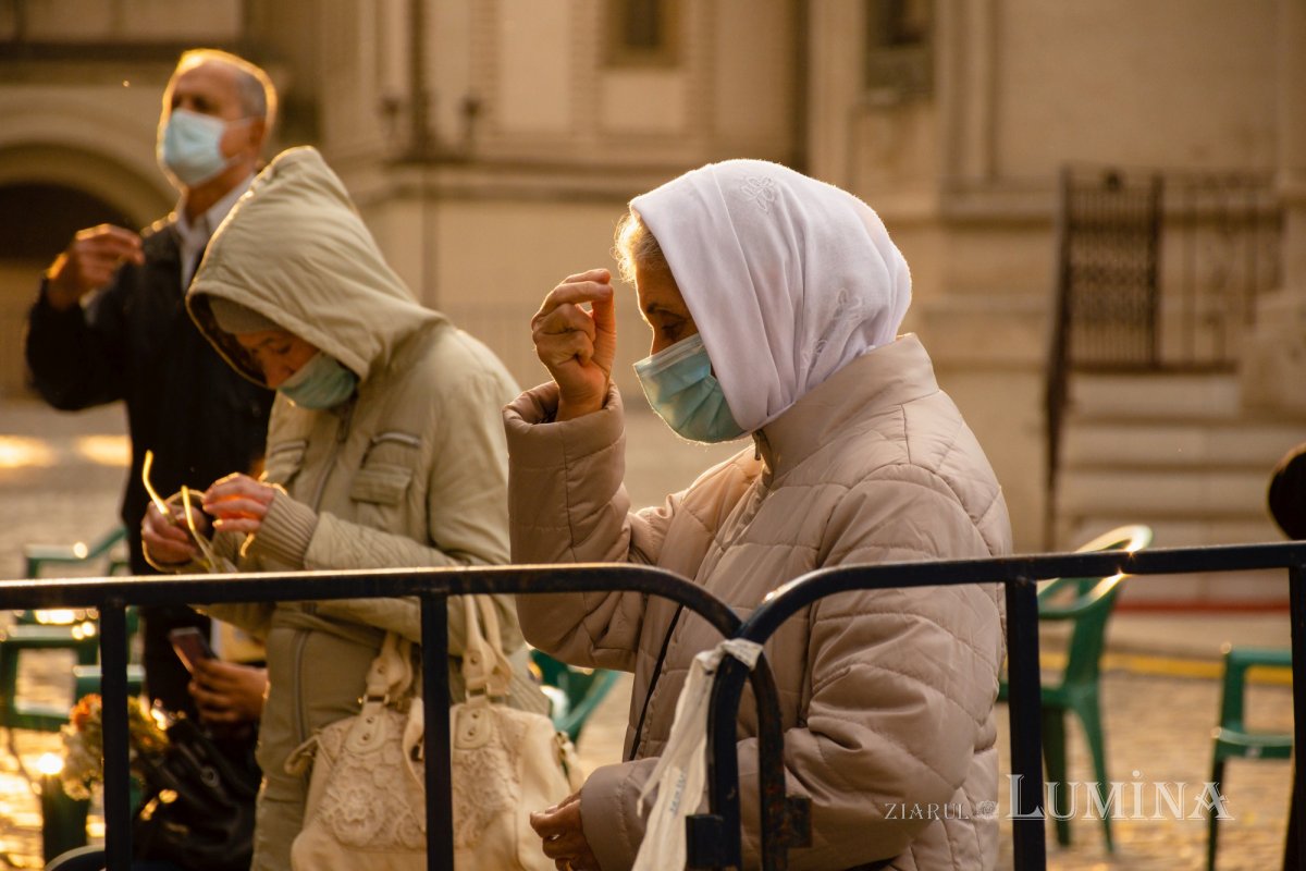 Laudă de seară în cinstea unuia dintre ocrotitorii românilor din afara granițelor 190088