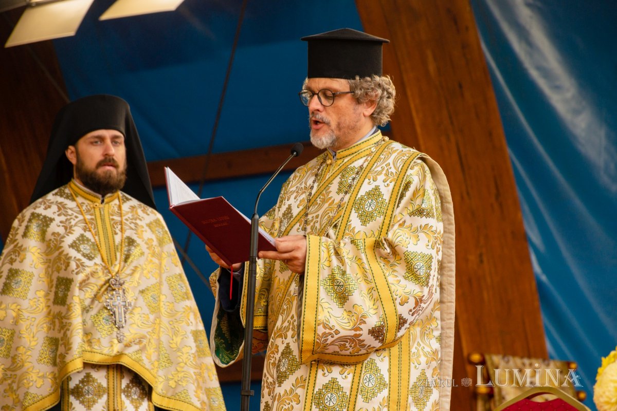 Laudă de seară în cinstea unuia dintre ocrotitorii românilor din afara granițelor 190089