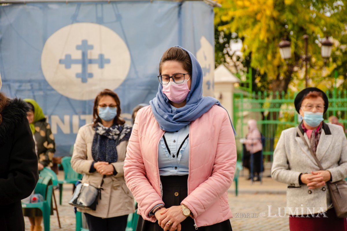 Laudă de seară în cinstea unuia dintre ocrotitorii românilor din afara granițelor 190091
