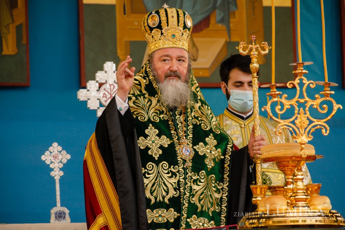 Laudă de seară în cinstea unuia dintre ocrotitorii românilor din afara granițelor 190092