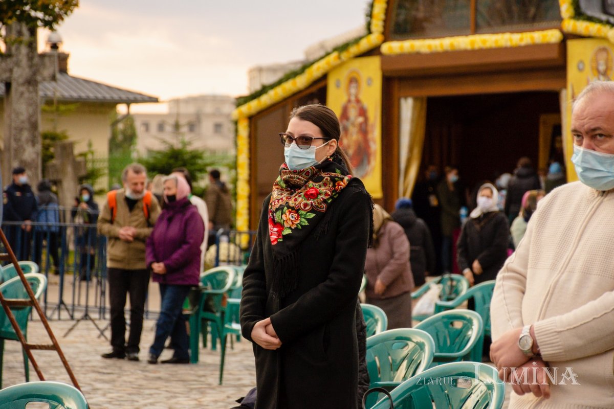 Laudă de seară în cinstea unuia dintre ocrotitorii românilor din afara granițelor 190093