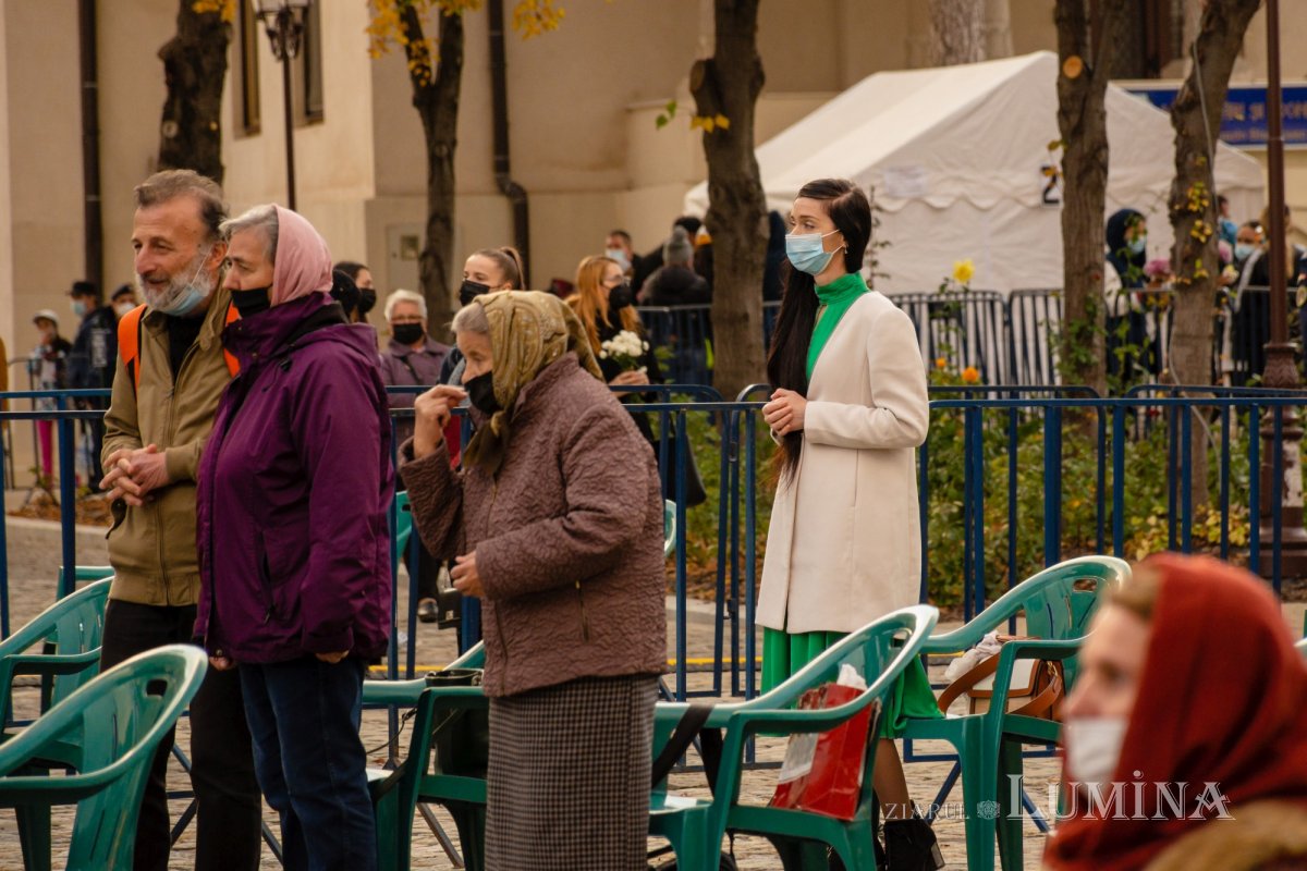 Laudă de seară în cinstea unuia dintre ocrotitorii românilor din afara granițelor 190095