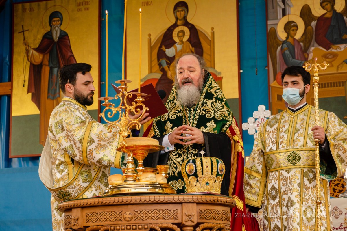 Laudă de seară în cinstea unuia dintre ocrotitorii românilor din afara granițelor 190098