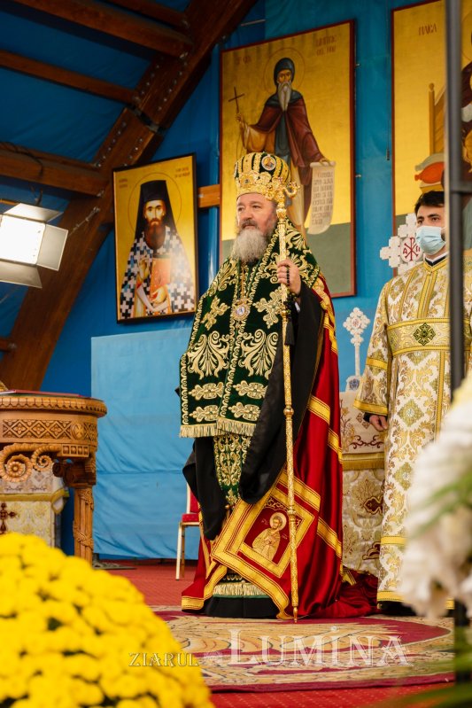 Laudă de seară în cinstea unuia dintre ocrotitorii românilor din afara granițelor 190101