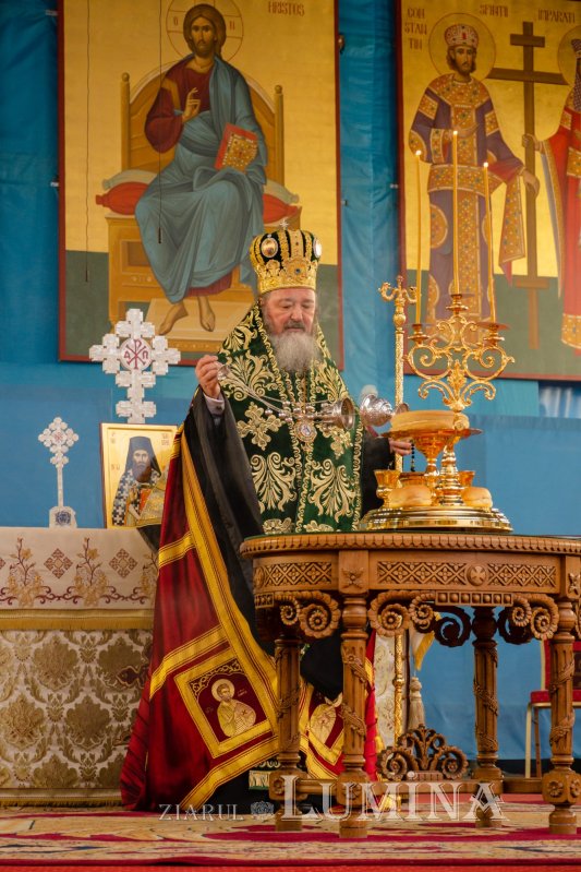 Laudă de seară în cinstea unuia dintre ocrotitorii românilor din afara granițelor 190109