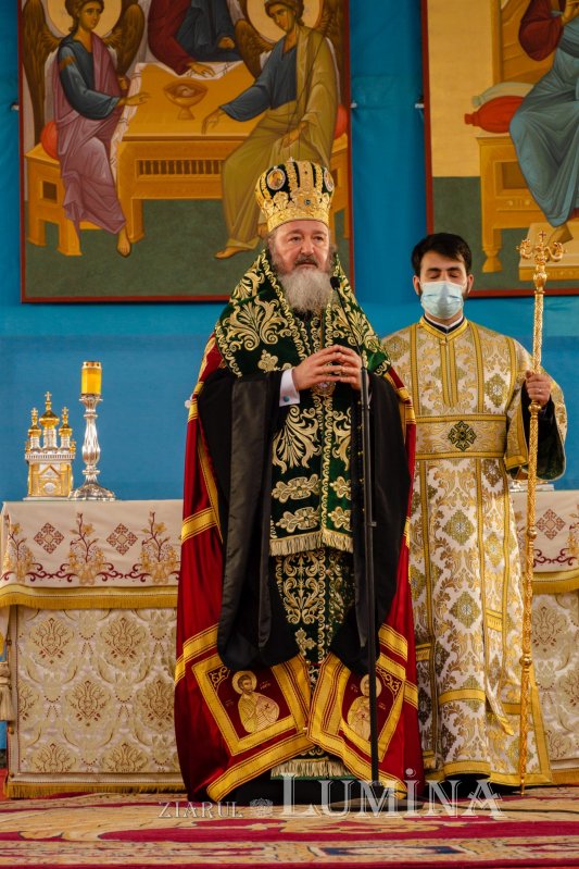 Laudă de seară în cinstea unuia dintre ocrotitorii românilor din afara granițelor 190115