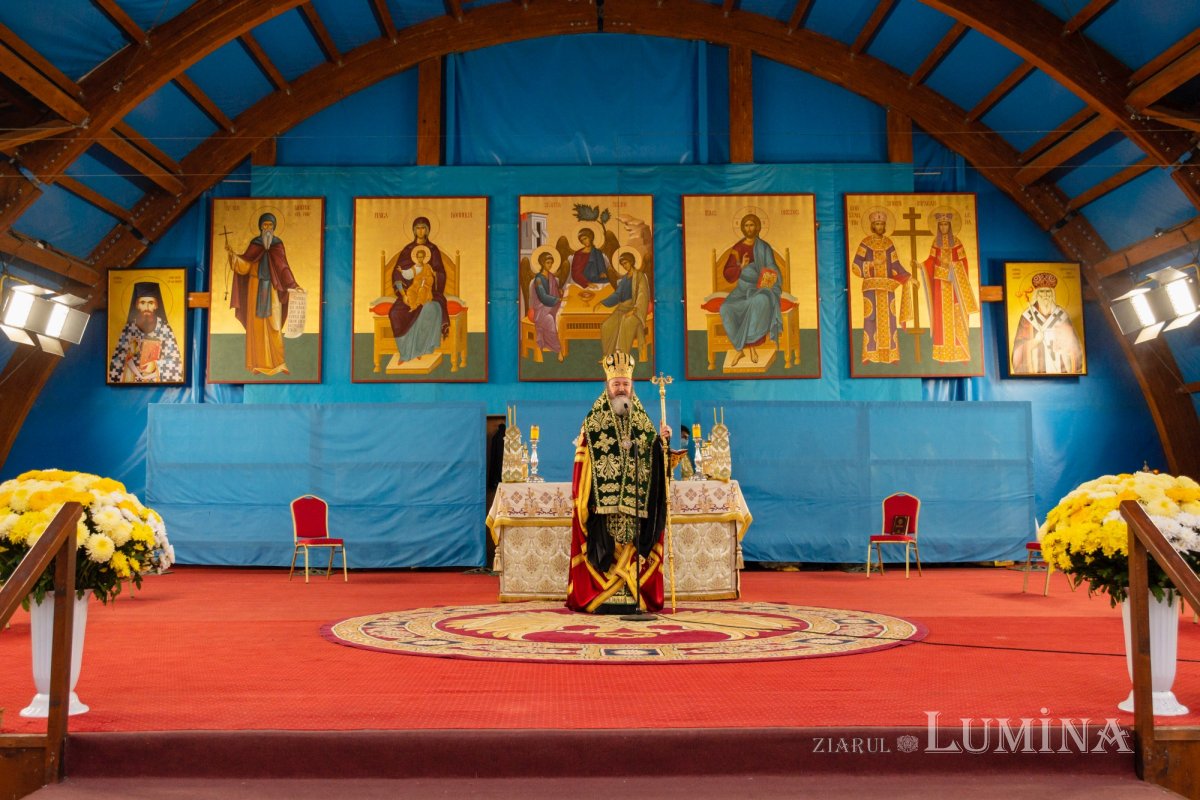 Laudă de seară în cinstea unuia dintre ocrotitorii românilor din afara granițelor 190119