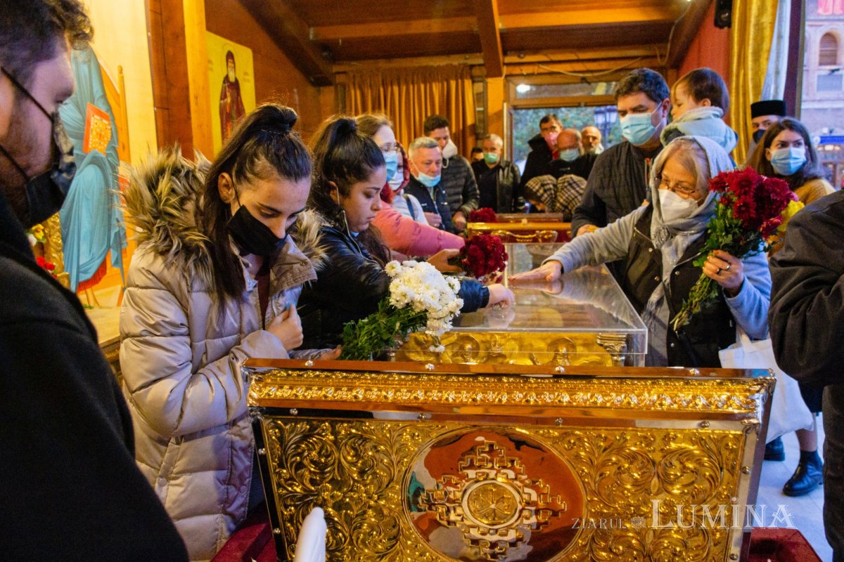 Laudă de seară în cinstea unuia dintre ocrotitorii românilor din afara granițelor 190131