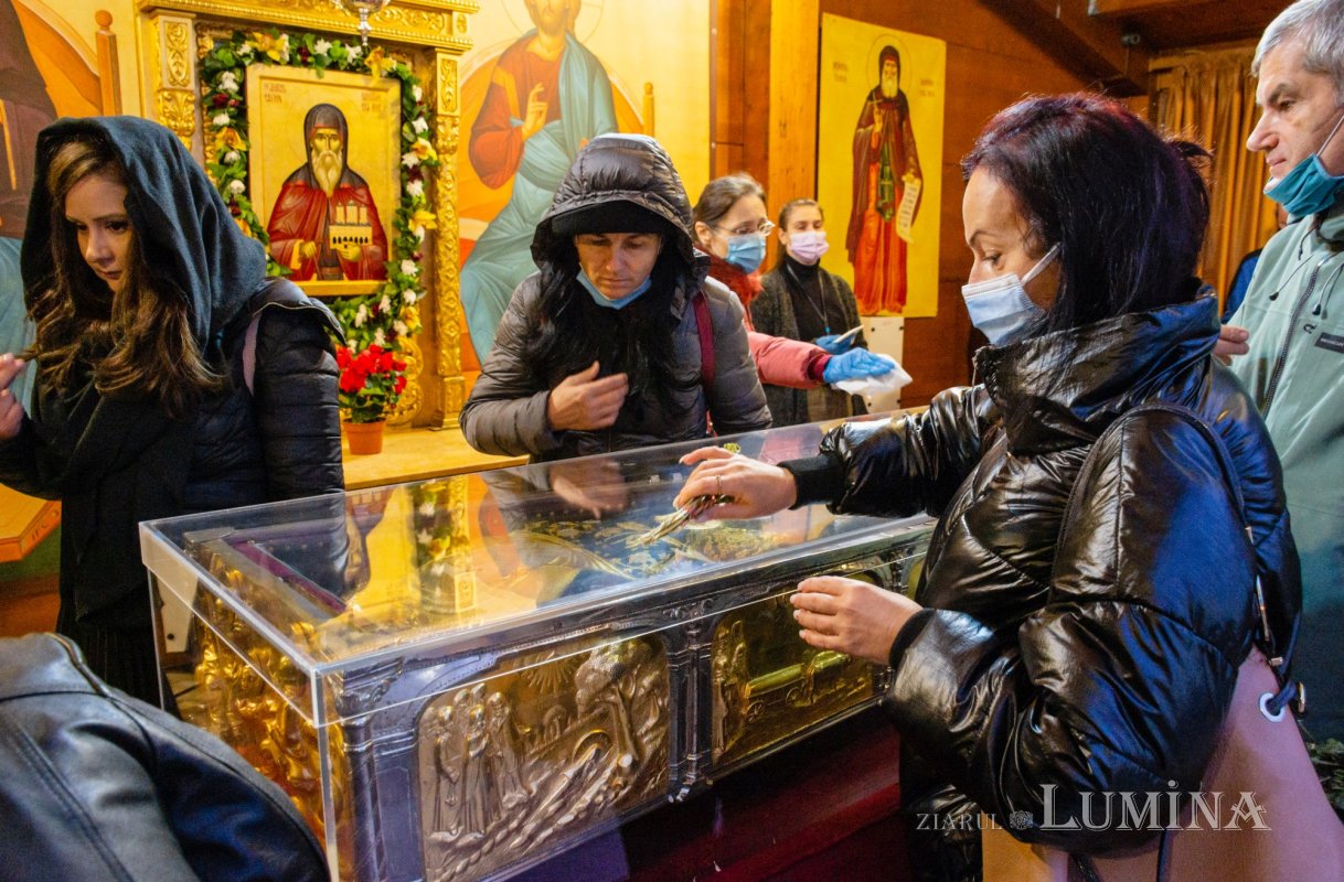 Laudă de seară în cinstea unuia dintre ocrotitorii românilor din afara granițelor 190146