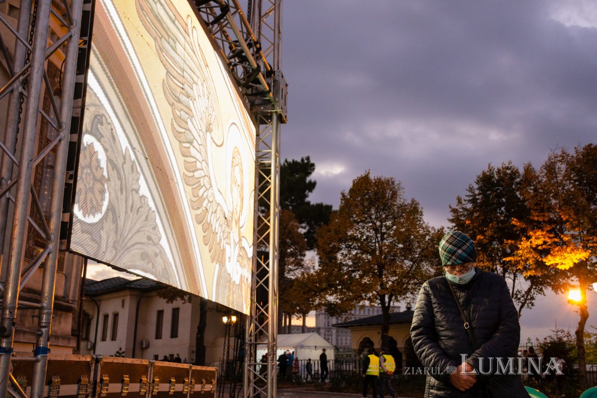 Laudă de seară în cinstea unuia dintre ocrotitorii românilor din afara granițelor 190149