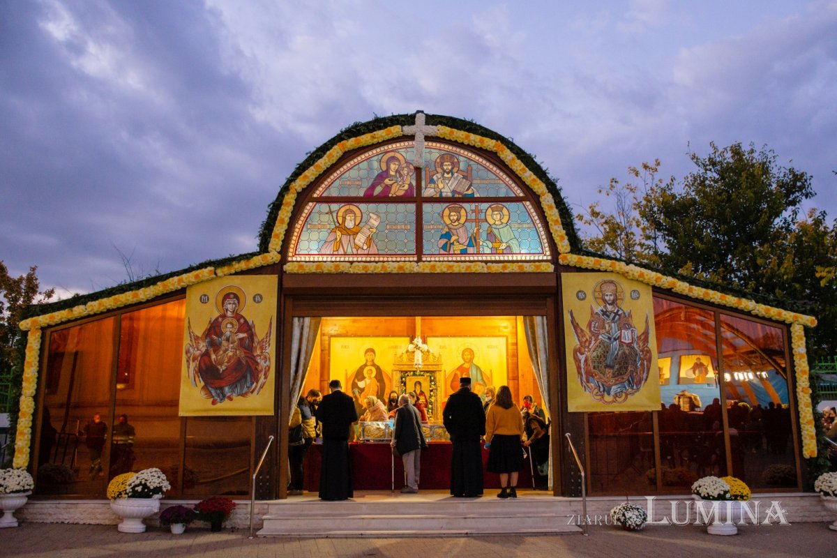 Laudă de seară în cinstea unuia dintre ocrotitorii românilor din afara granițelor 190153