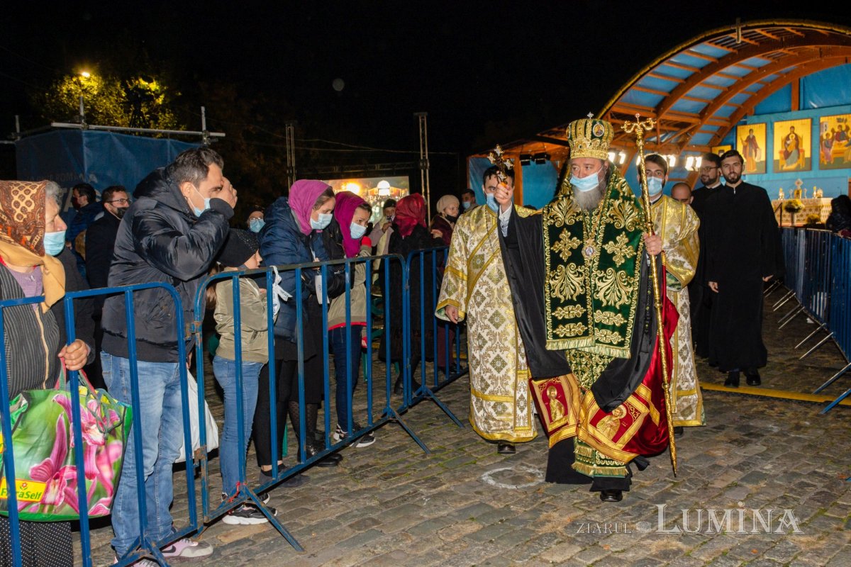 Laudă de seară în cinstea unuia dintre ocrotitorii românilor din afara granițelor 190173