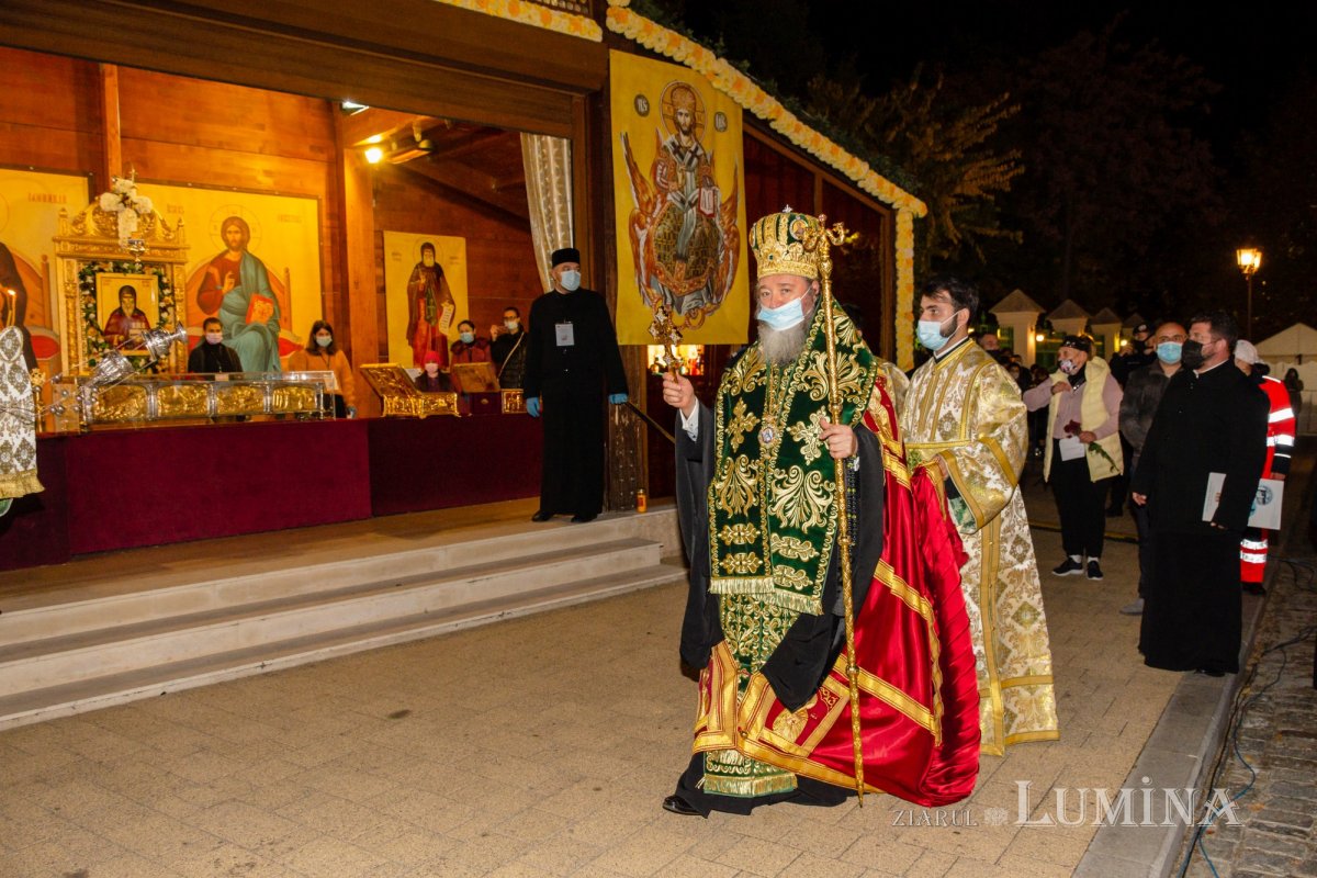 Laudă de seară în cinstea unuia dintre ocrotitorii românilor din afara granițelor 190174