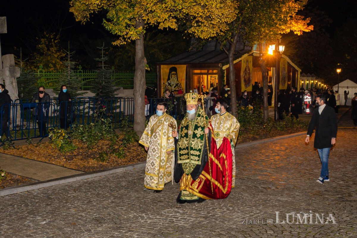 Laudă de seară în cinstea unuia dintre ocrotitorii românilor din afara granițelor 190177