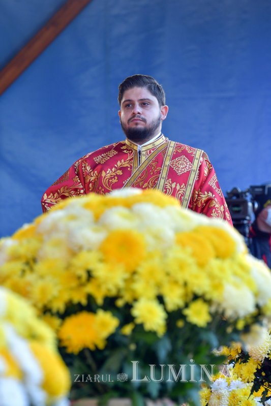 Începutul sărbătorii Mucenicului Izvorâtor de Mir pe Colina Bucuriei 190324