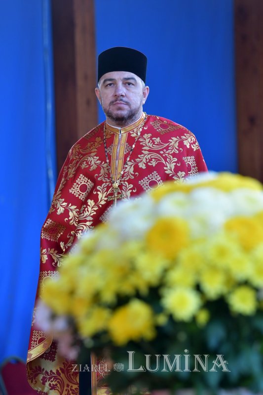 Începutul sărbătorii Mucenicului Izvorâtor de Mir pe Colina Bucuriei 190325