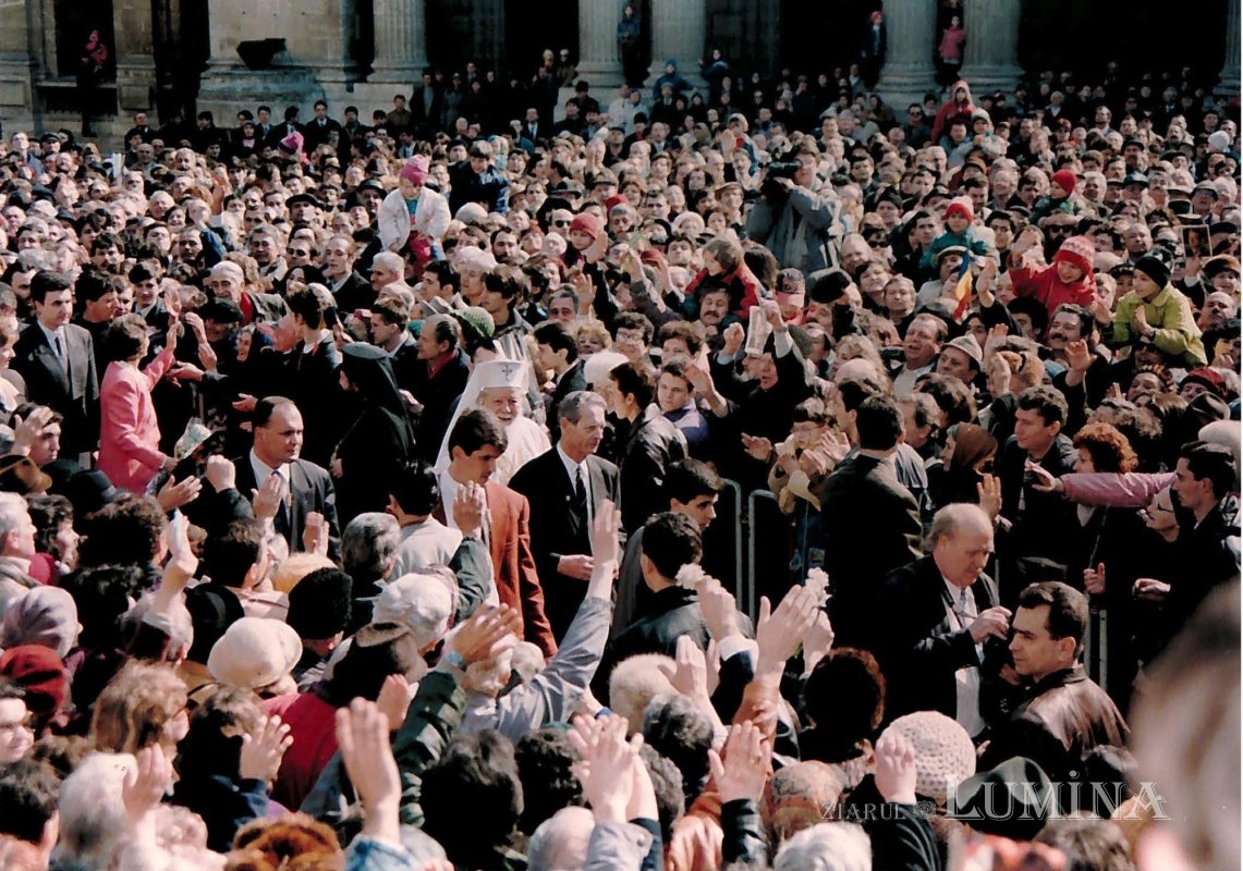 Regele Mihai I al României şi Biserica Ortodoxă Română 189963