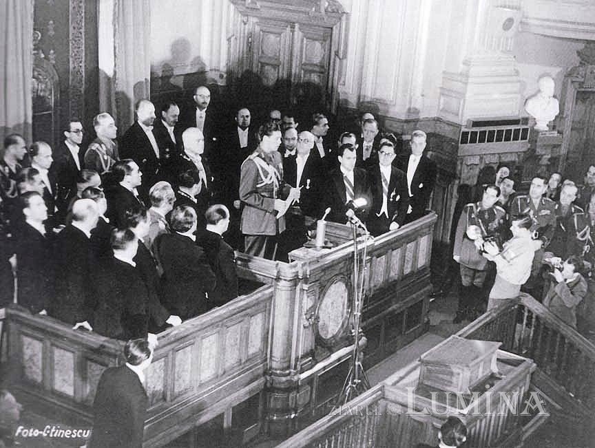 Regele Mihai I al României şi Biserica Ortodoxă Română 190200