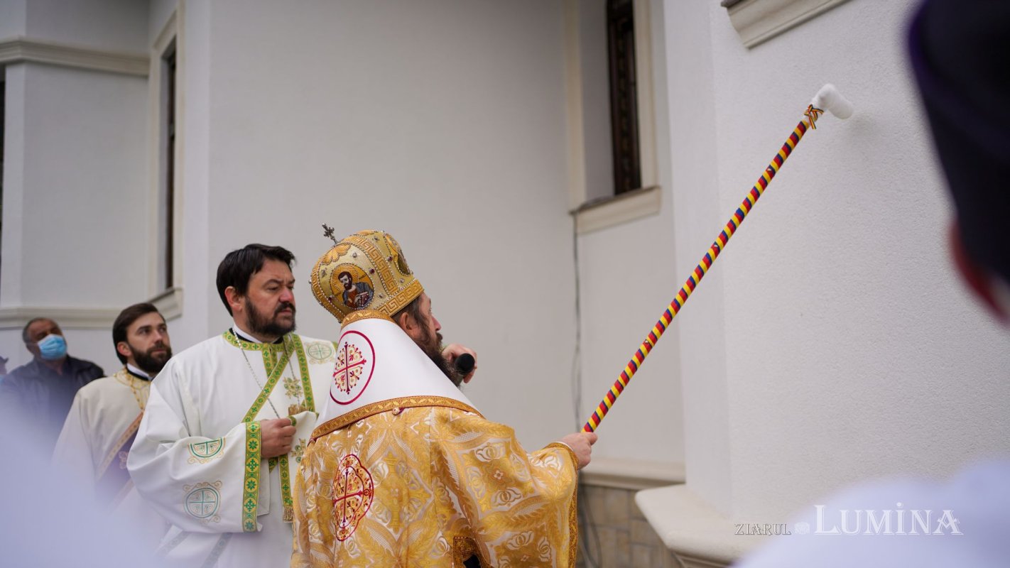 Resfințirea Bisericii „Sfântul Dimitrie” din Deia, Suceava 189927