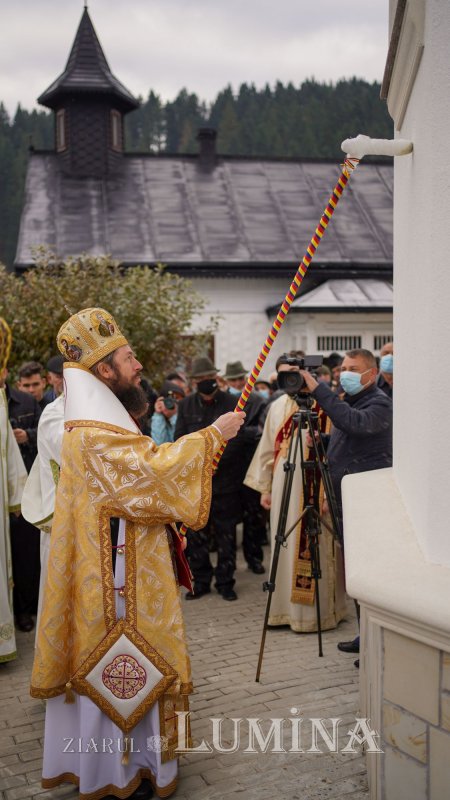 Resfințirea Bisericii „Sfântul Dimitrie” din Deia, Suceava 189928