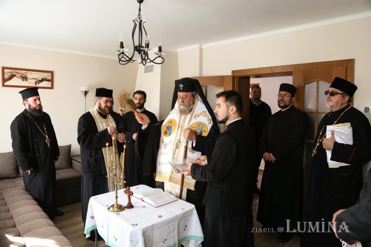 Binecuvântare pentru comunitatea din Cărpiniş, judeţul Braşov 190363