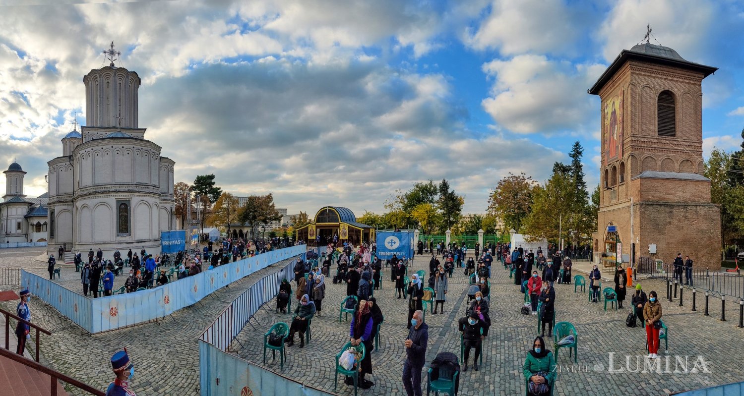 Rugăciune de seară în cinstea Ocrotitorului Bucureștilor pe Colina Bucuriei 190573