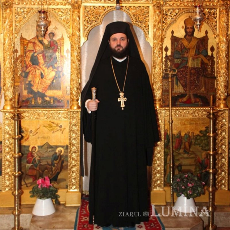 Întâlnirea sfinţilor şi a românilor de pretutindeni pe Colina Bucuriei 190524