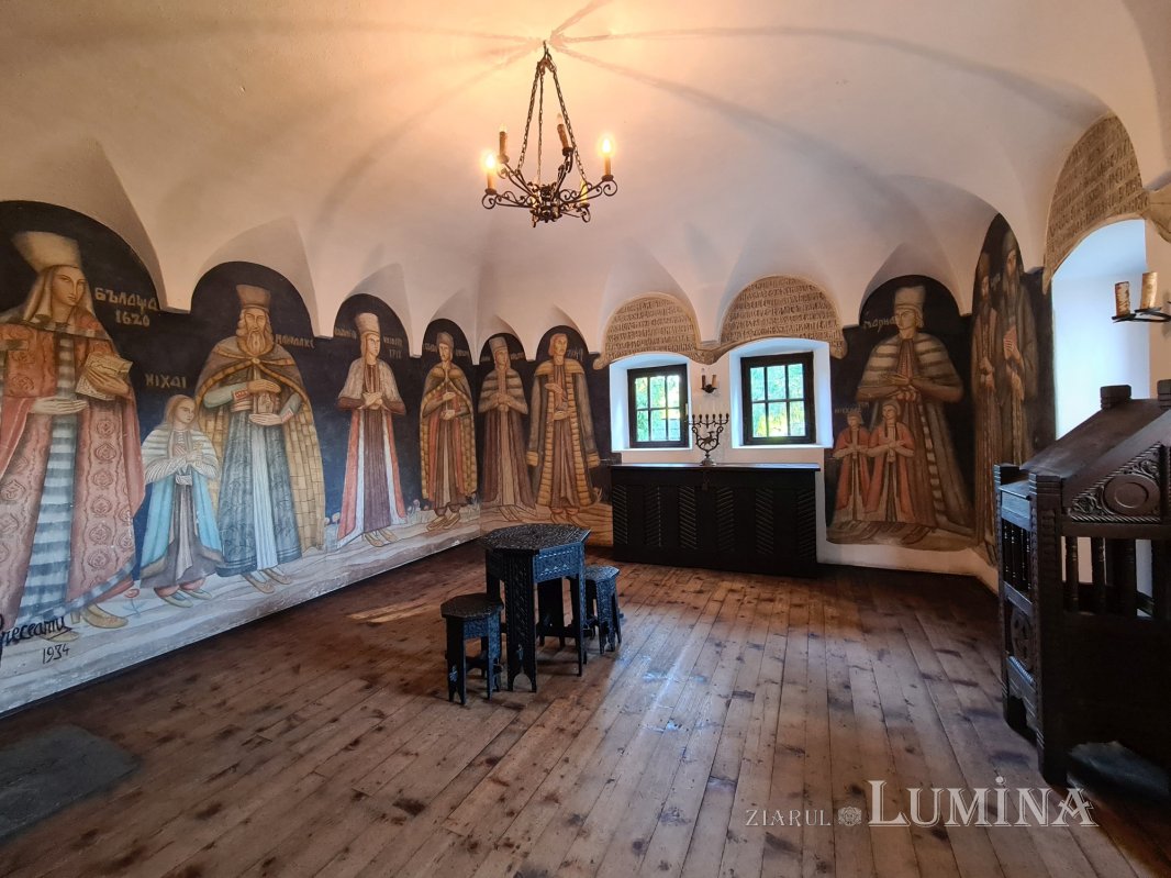 Satul culelor oltenești 191094