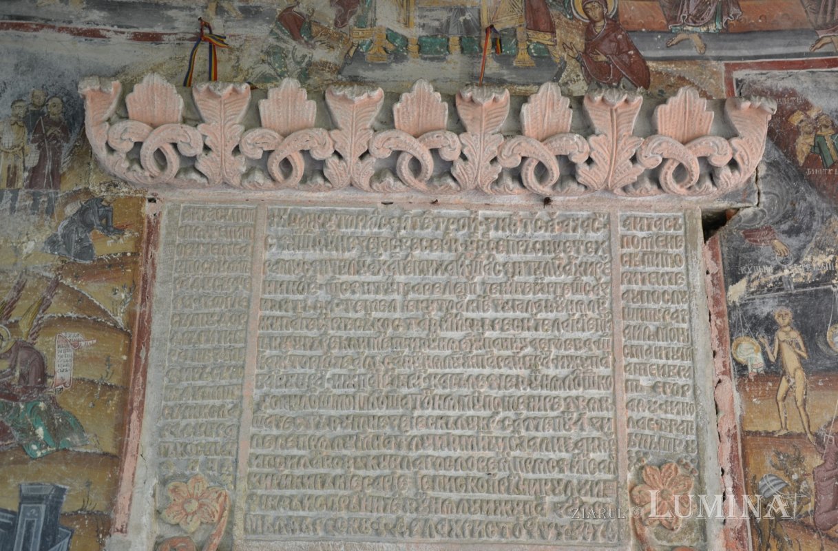 Satul culelor oltenești 191103