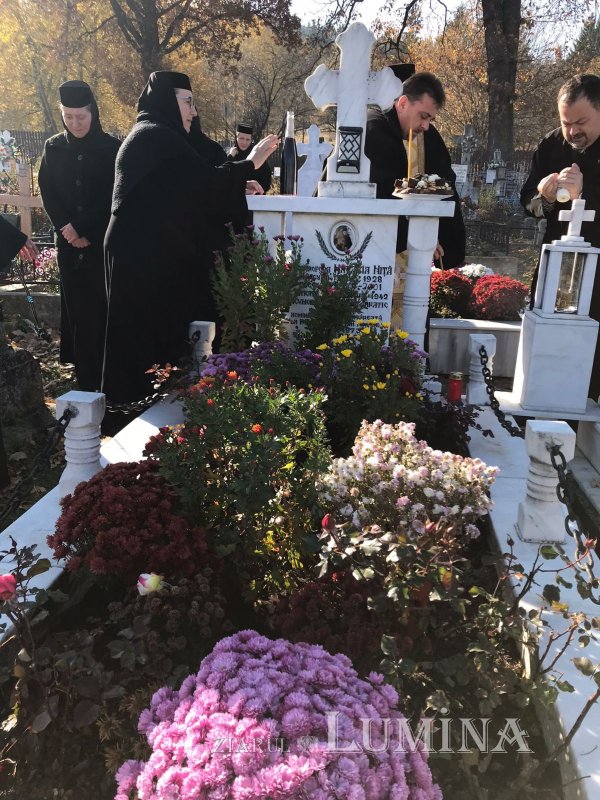 Comemorare la Văratic: 20 de ani de la trecerea la cele veșnice a stareței Nazaria Niță 191186