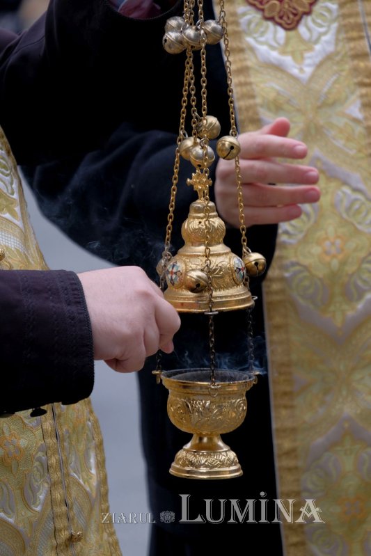 Rugăciune de pomenire a victimelor de la clubul Colectiv 191164