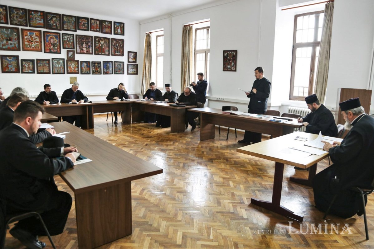 Şedinţă de lucru a Permanenţei Consiliului eparhial al Arhiepiscopiei Sibiului 191761