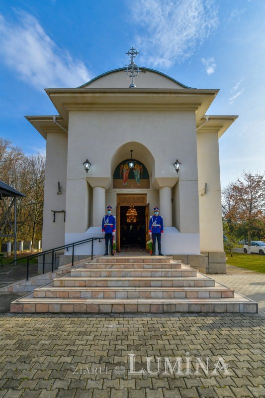 Jandarmii bucureşteni s-au rugat ocrotitorilor cerești 191966