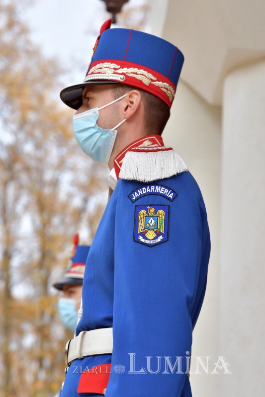 Jandarmii bucureşteni s-au rugat ocrotitorilor cerești 191968