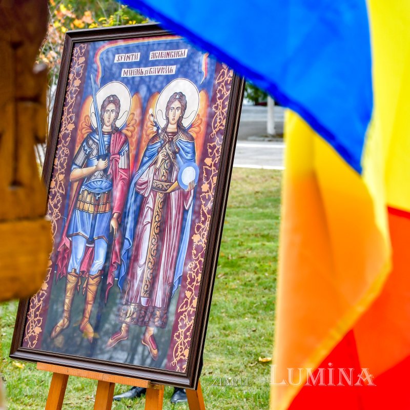 Jandarmii bucureşteni s-au rugat ocrotitorilor cerești 191992