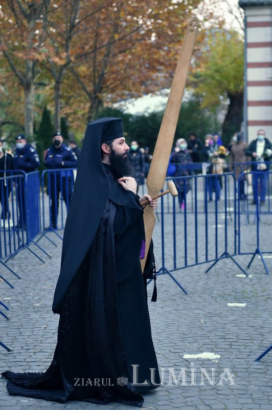 Laudă de seară adusă ierarhului tămăduitor de la Eghina 192020