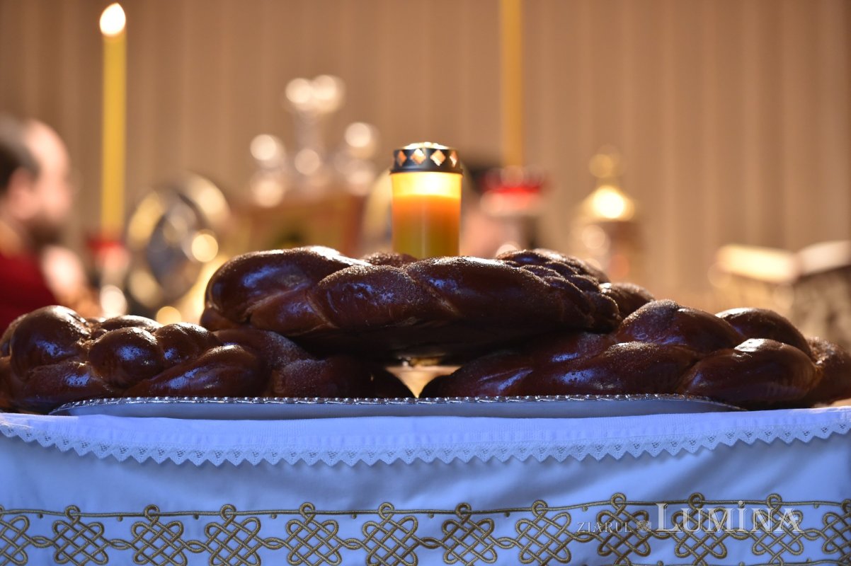 Laudă de seară adusă ierarhului tămăduitor de la Eghina 192031