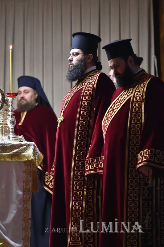 Laudă de seară adusă ierarhului tămăduitor de la Eghina 192041