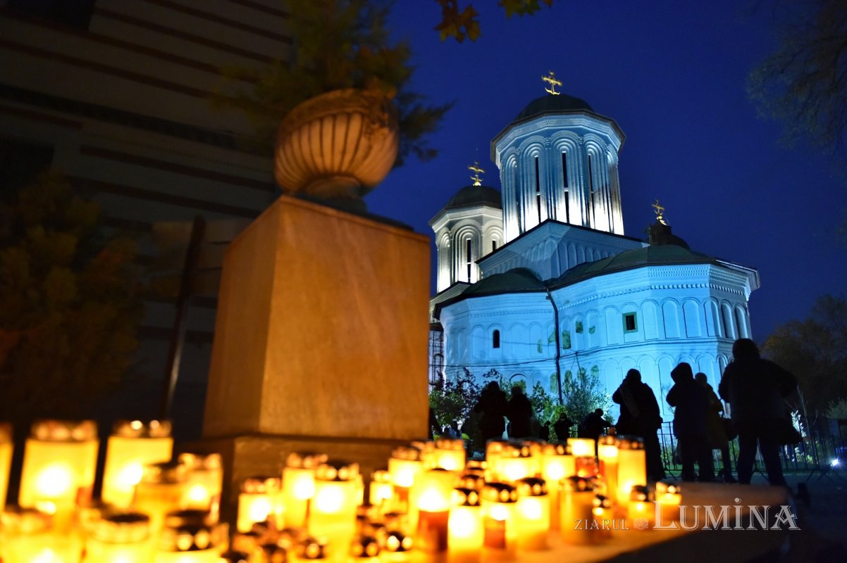 Laudă de seară adusă ierarhului tămăduitor de la Eghina 192050