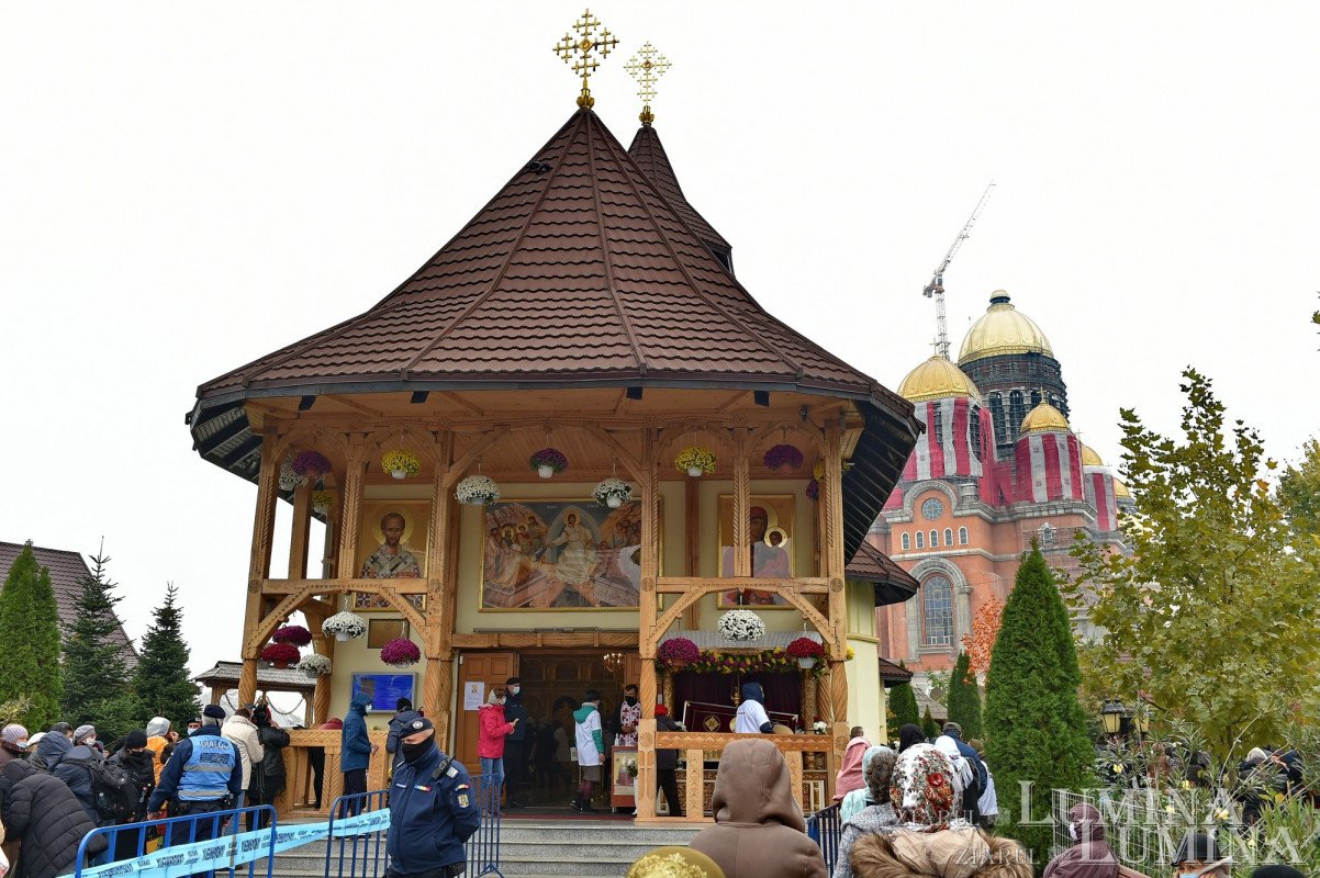 Hramul de toamnă al Paraclisului Catedralei Mântuirii Neamului - Sărbătoarea Sfântului Ierarh Ioan Gură de Aur 192479