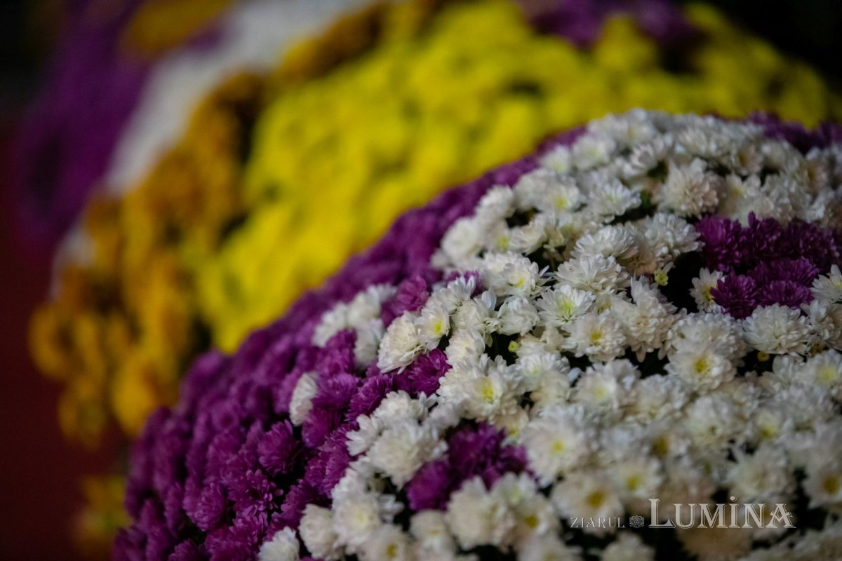 Priveghere cu ocazia hramului de toamnă al Paraclisului Catedralei Naționale 192558