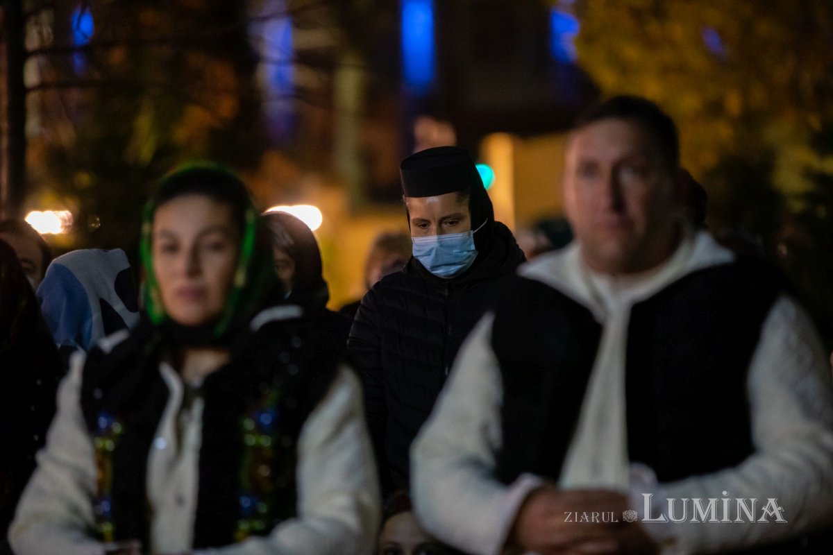 Priveghere cu ocazia hramului de toamnă al Paraclisului Catedralei Naționale 192560