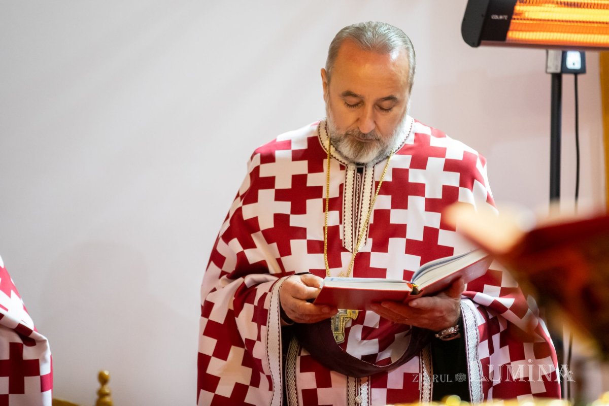 Priveghere cu ocazia hramului de toamnă al Paraclisului Catedralei Naționale 192568