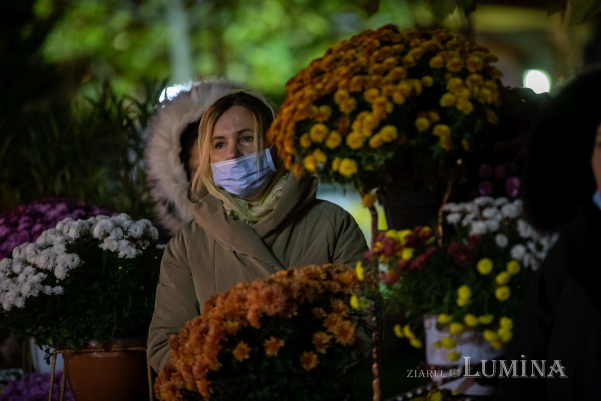 Priveghere cu ocazia hramului de toamnă al Paraclisului Catedralei Naționale 192571