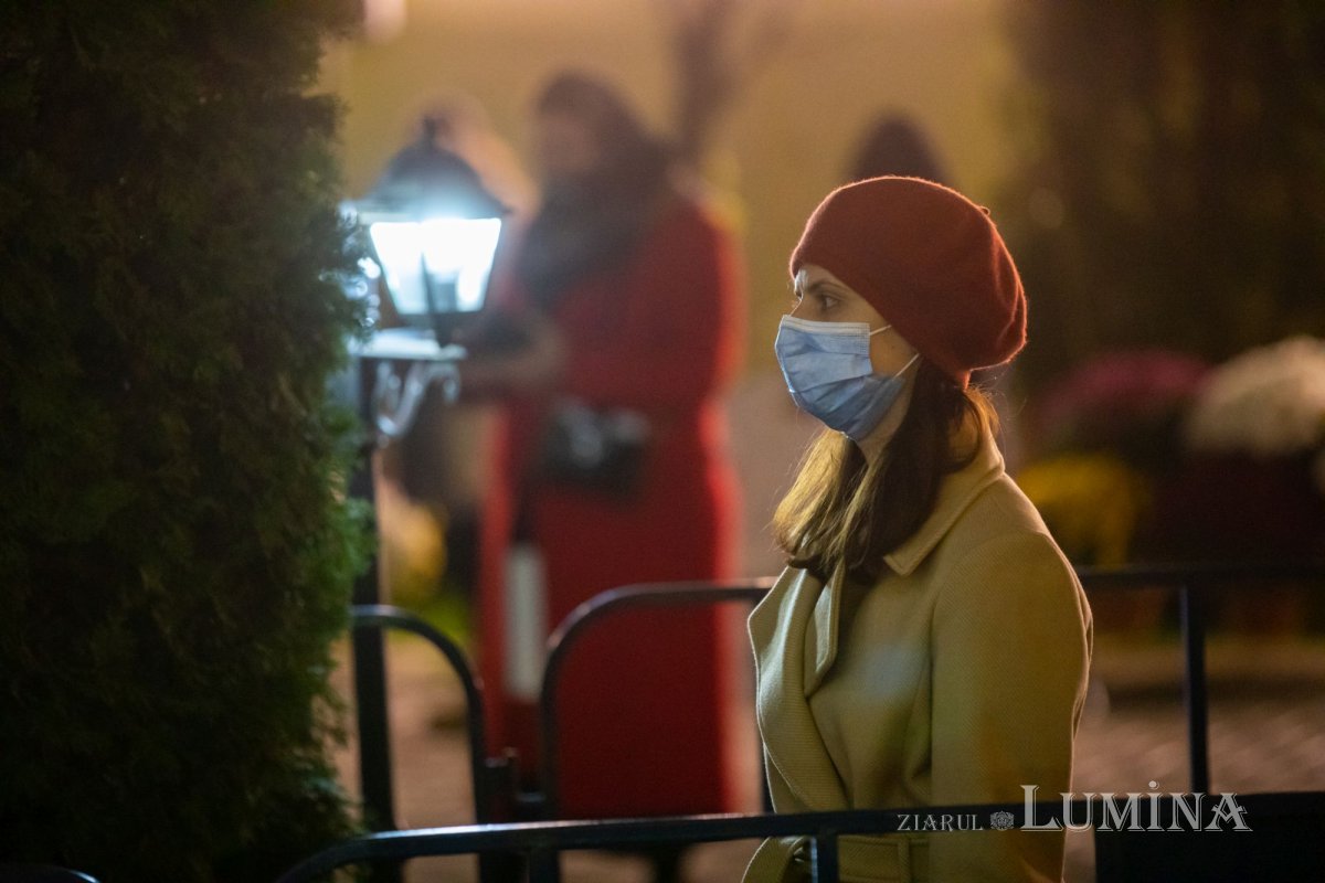 Priveghere cu ocazia hramului de toamnă al Paraclisului Catedralei Naționale 192574