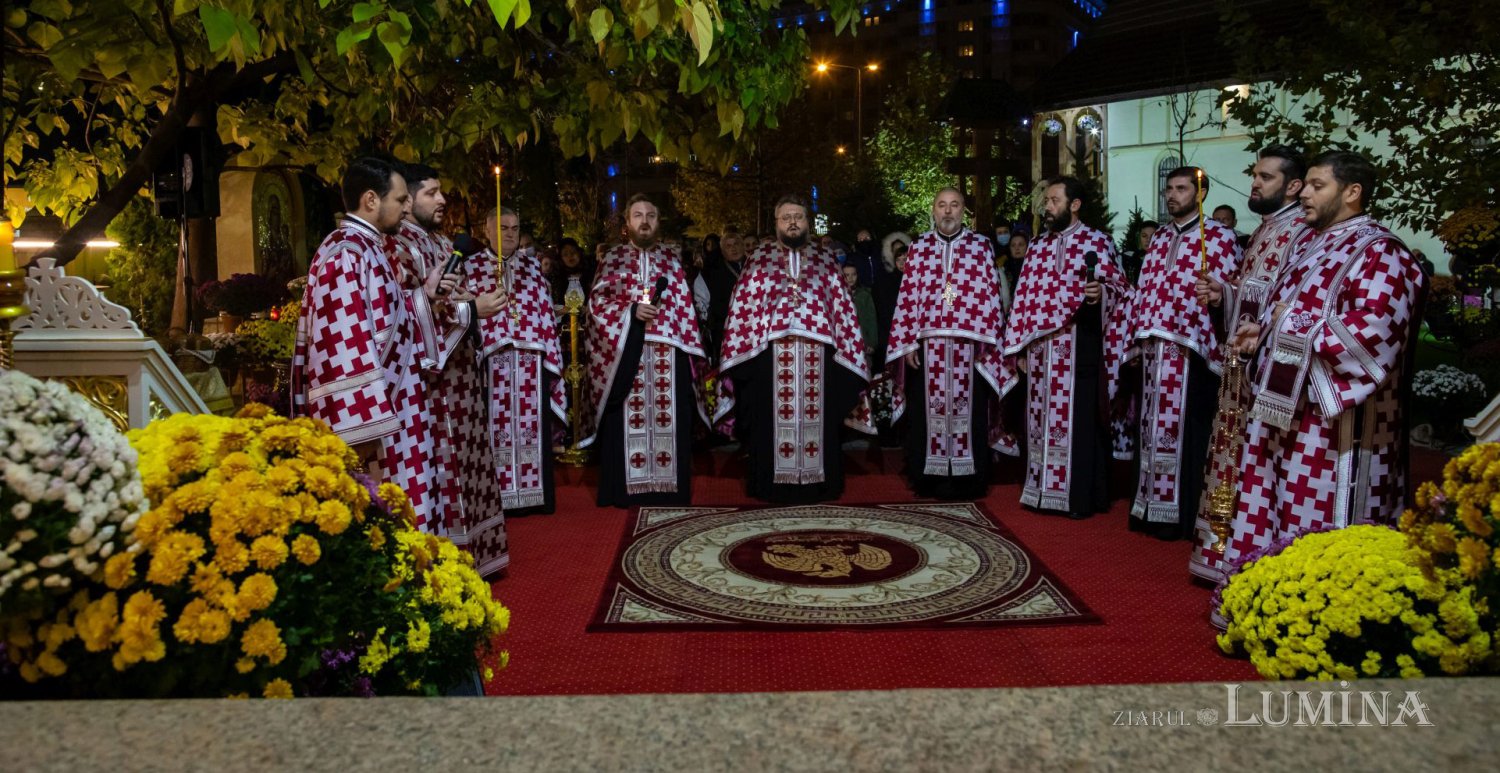 Priveghere cu ocazia hramului de toamnă al Paraclisului Catedralei Naționale 192586