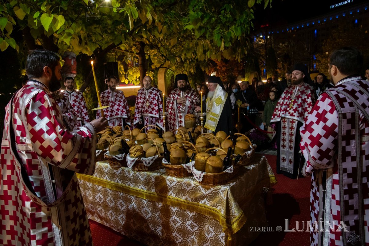 Priveghere cu ocazia hramului de toamnă al Paraclisului Catedralei Naționale 192604