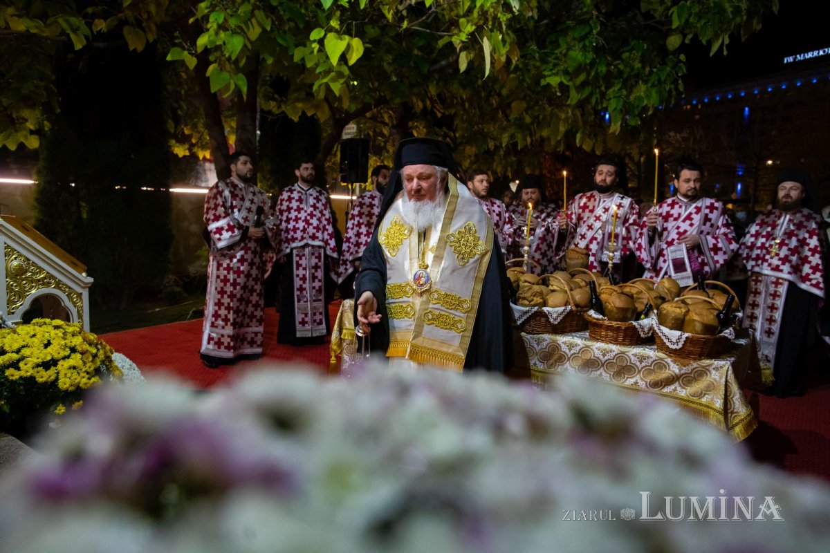 Priveghere cu ocazia hramului de toamnă al Paraclisului Catedralei Naționale 192605