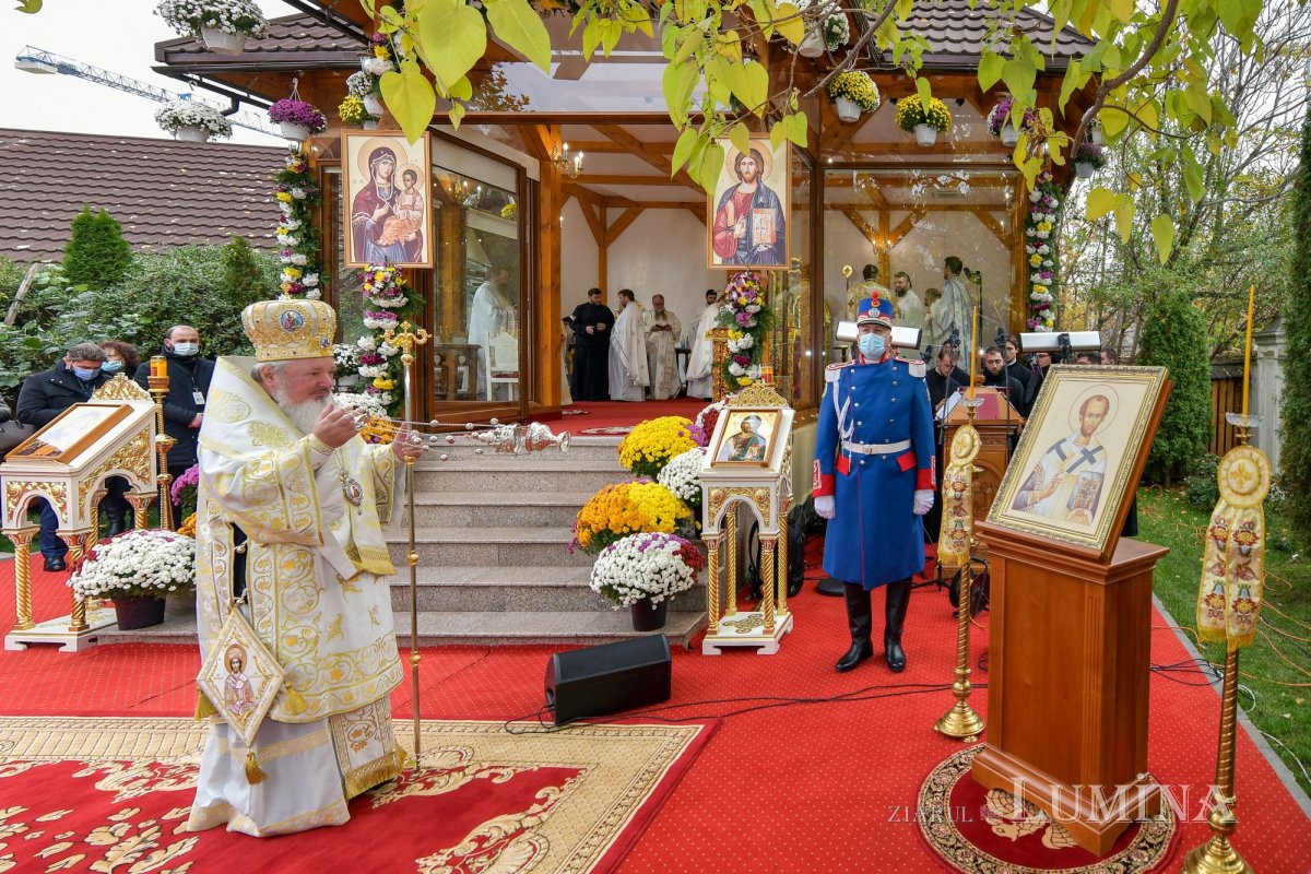 Un deceniu de slujire la Paraclisul Catedralei Mântuirii Neamului 192616